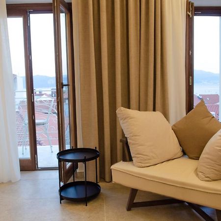 Leone Suites Nafpaktos Exterior foto