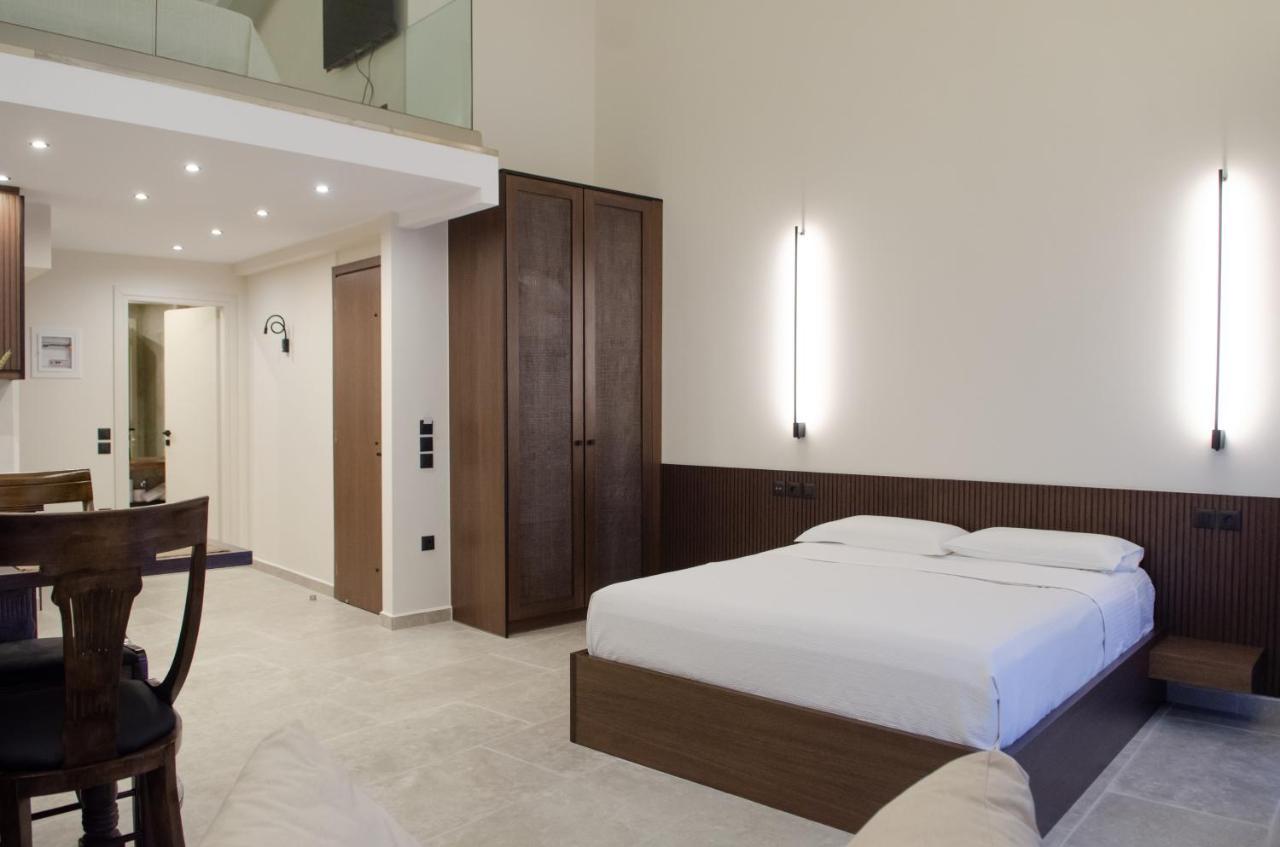 Leone Suites Nafpaktos Exterior foto